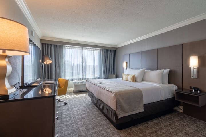 Room 22 of 46